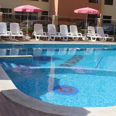 Ξενοδοχείο Sunny Paradise Family 3*