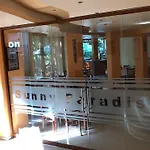 Hotel Sunny Paradise Family